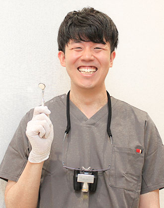 京橋クローバー歯科・矯正歯科|小山圭一 歯科医師