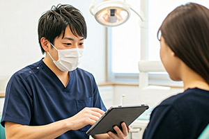 レントゲン撮影をする女性