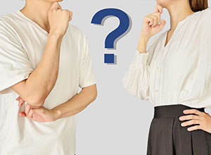 疑問に思う夫婦