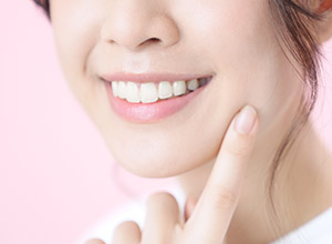 綺麗な歯並びのアップ